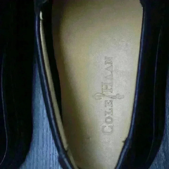 Cole Haan Dalton 2 Gore Black Leather Loafers - Picture 8 of 10